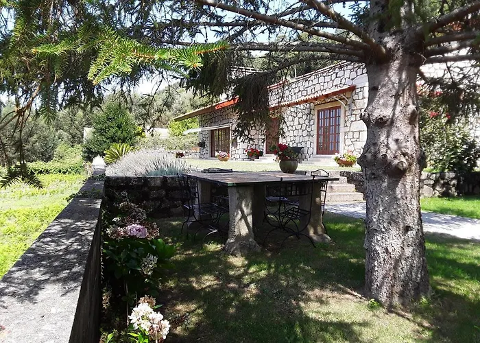 Casa De Crespins Casa De Campo Lda