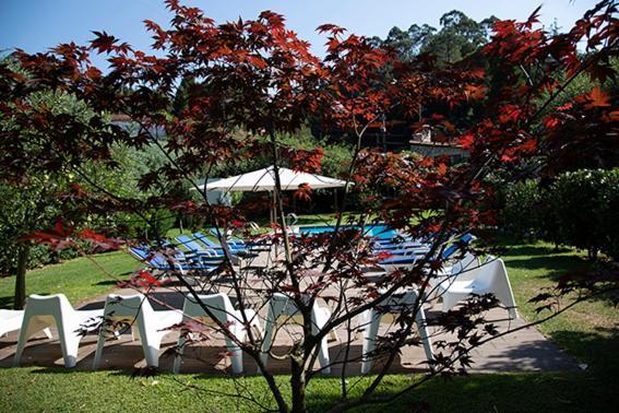 Casa De Crespins Lda Holiday home *