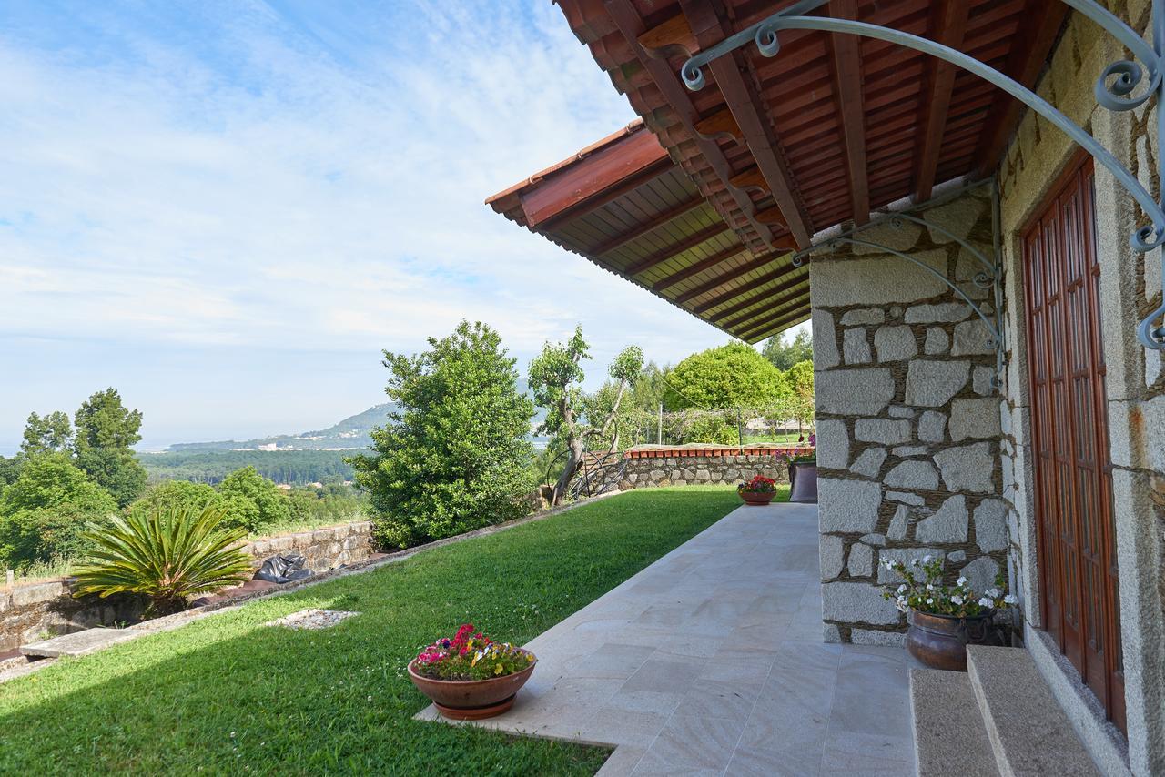 Casa De Crespins Lda Holiday home *