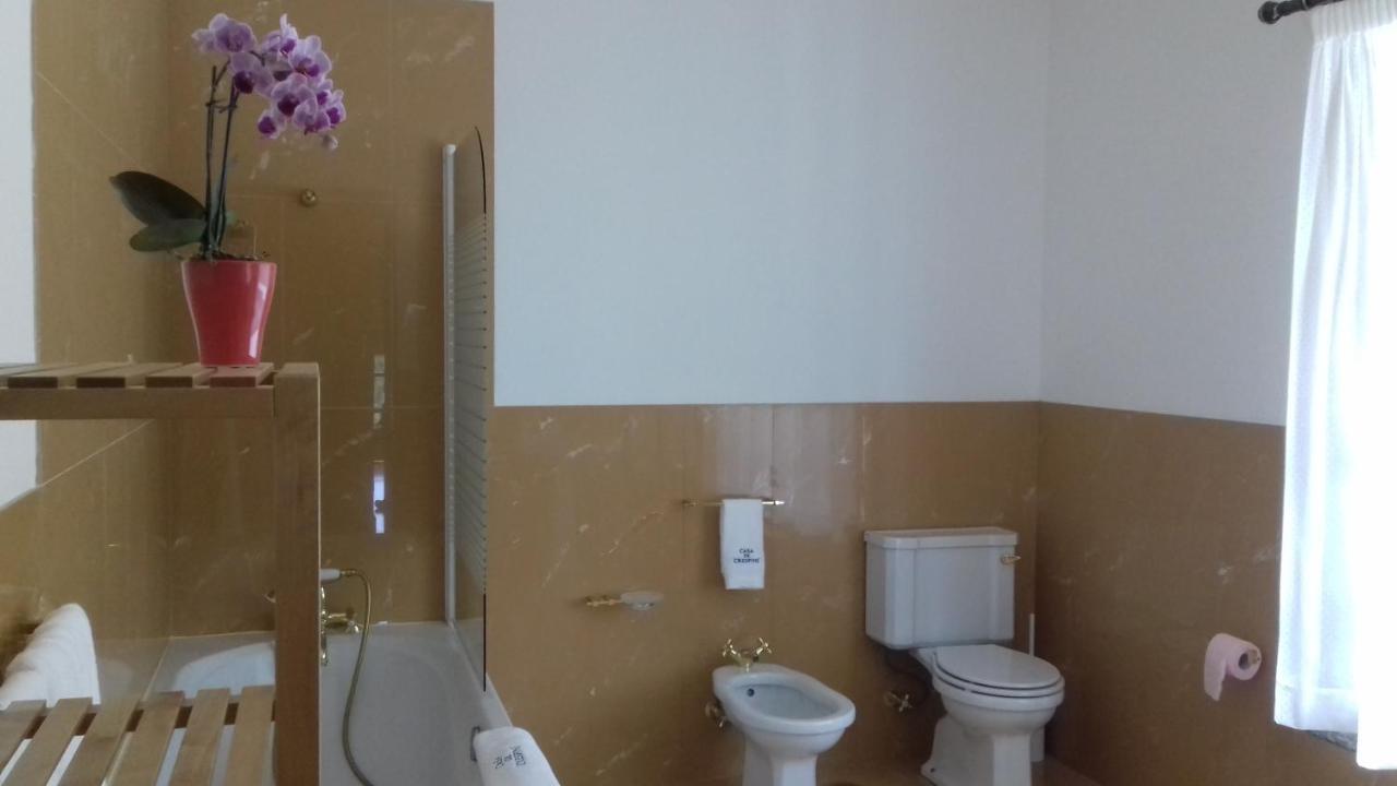 Casa De Crespins Lda *
